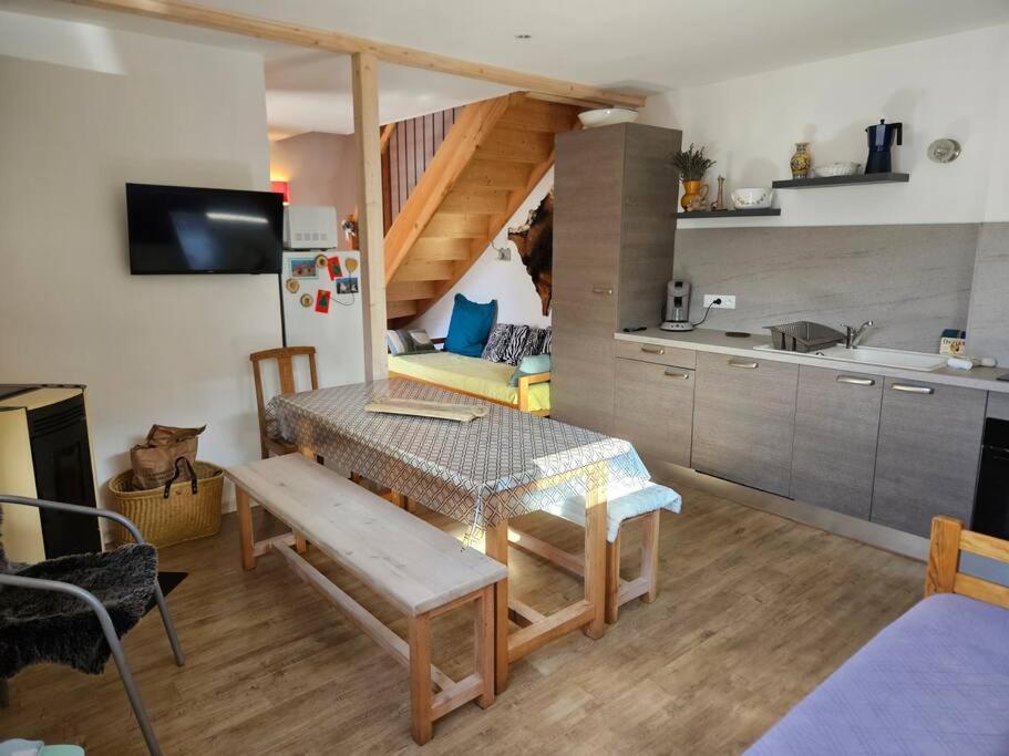 Chalet T3 Duplex Neuf Névache Eksteriør bilde